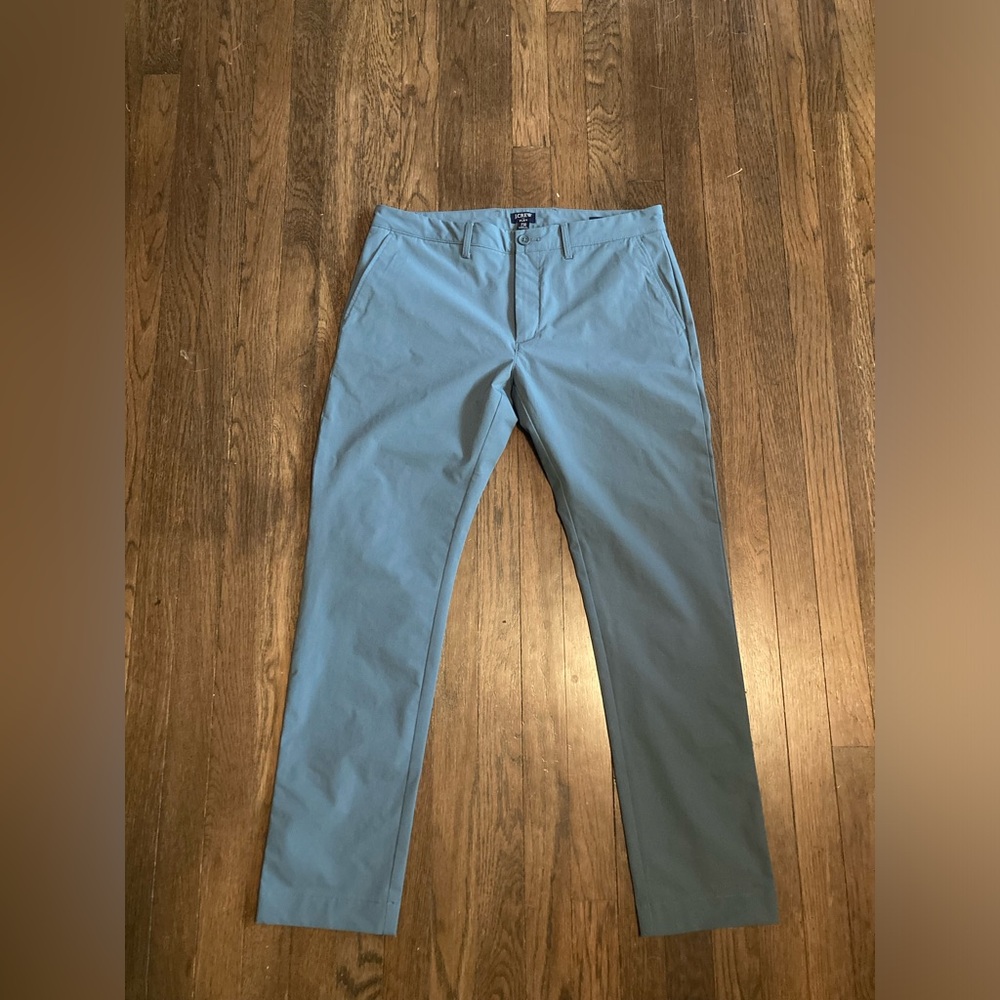 J. Crew Slim fit Flex tech chinos - 32 x 30